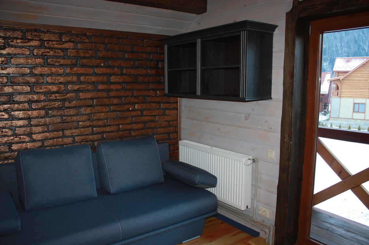 Apple House Villa Mykulychyn Exterior photo